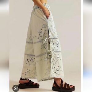 NWT☆ Free People Side Bow Ribbons  Jeans